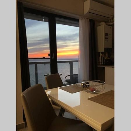 Lake View Apartament Mamaia Exterior photo